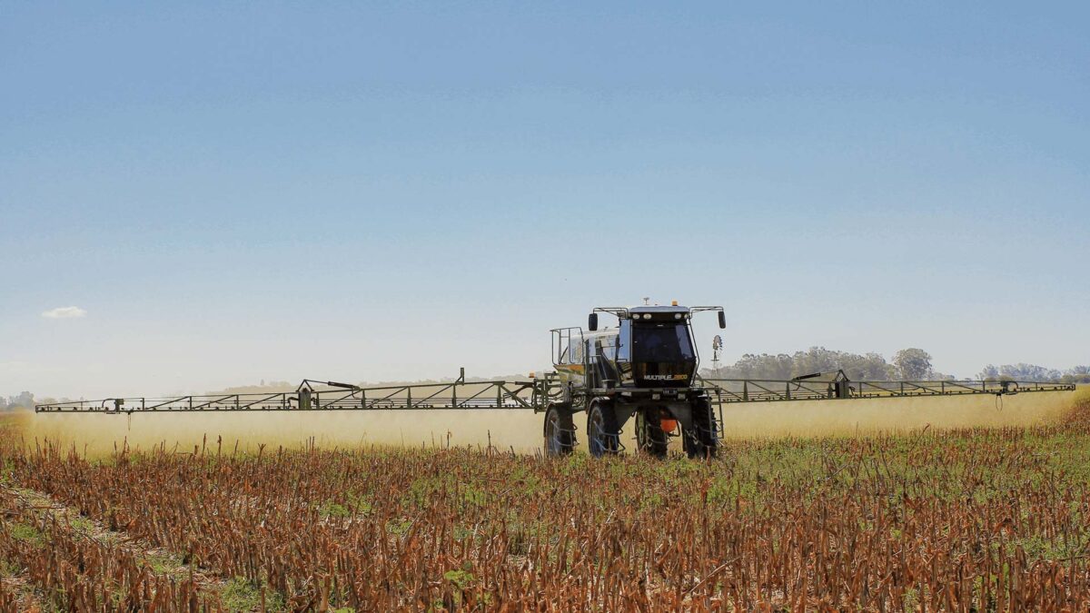 Aplicación de agroquímicos: manual de buenas prácticas y consejos