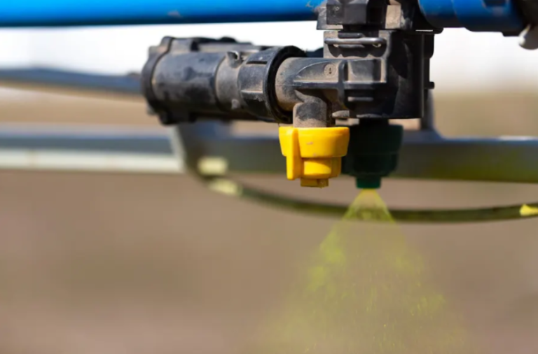 Descubre el Rol del Coadyuvante Espesante con Agrospray